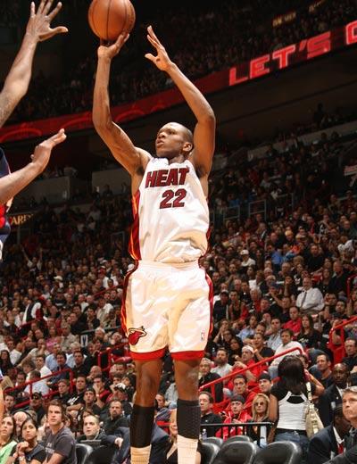 根本上審視 根本上審視