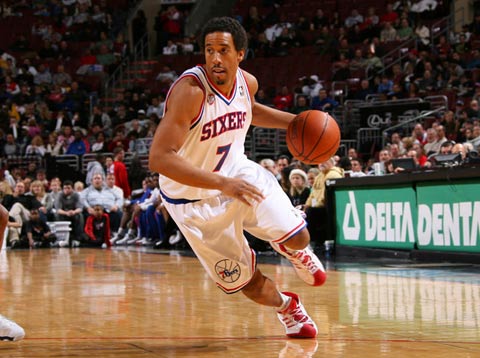 中途换帅 中途换帅